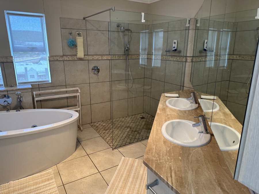 3 Bedroom Property for Sale in Diaz Beach Western Cape
